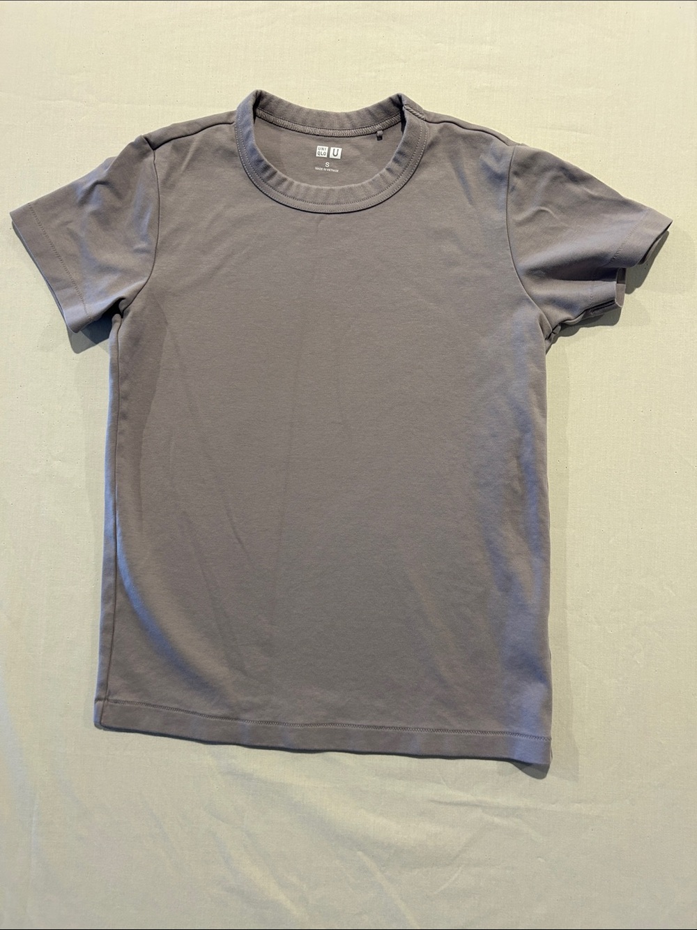 Uniqlo Crew Neck T-Shirt in Gray